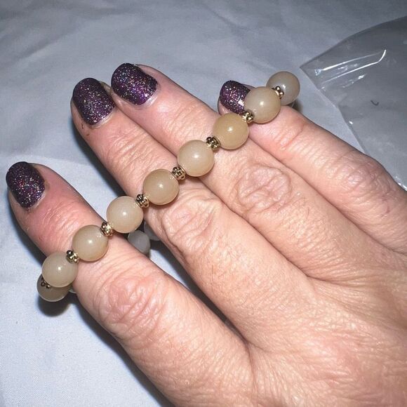 Quartz and Stone Stretch Chakra Bracelet - Picture 5 of 6